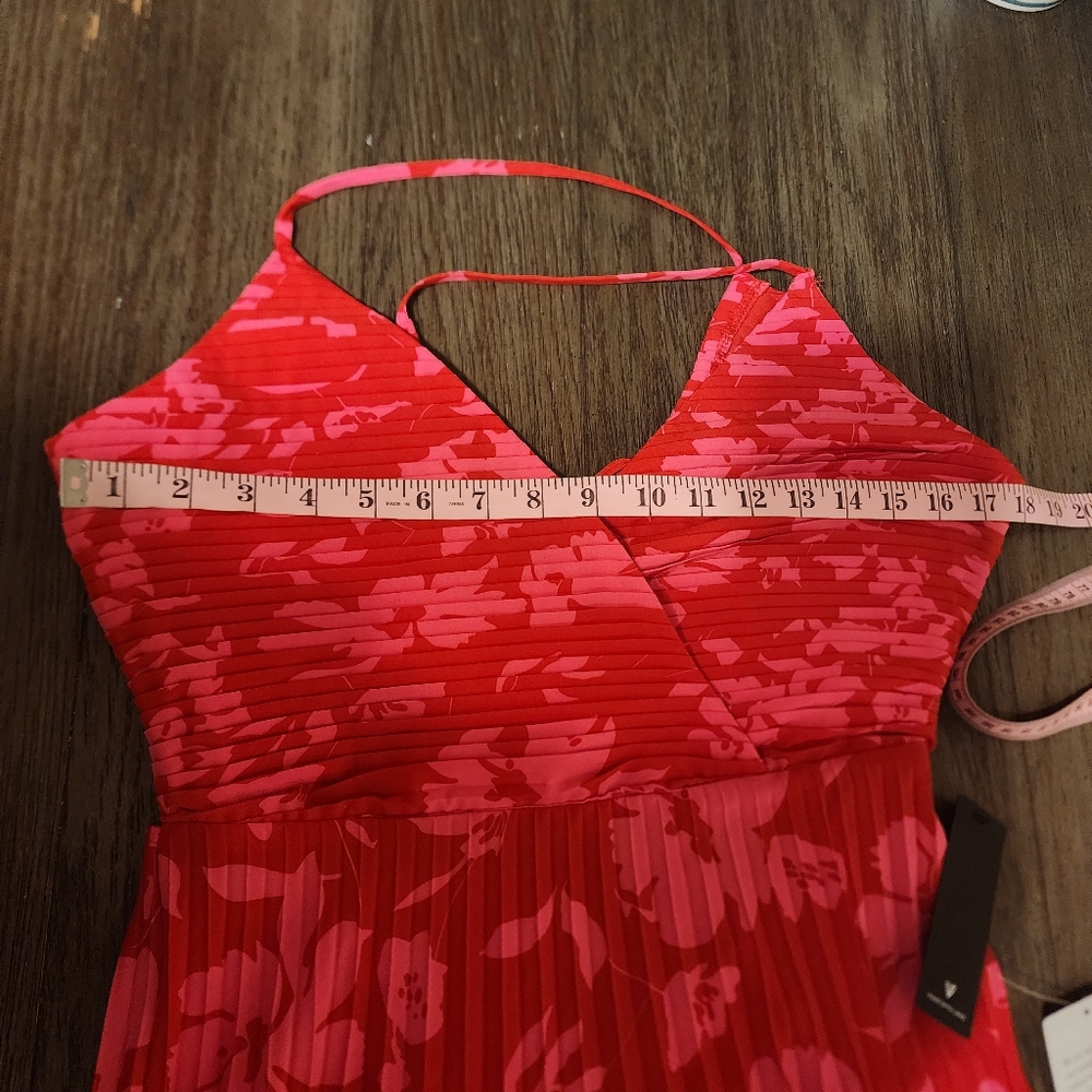 Lulu’s Vibrant Moment Floral Pleated Lace-Up Midi Dress NWT Red & Pink Med - Picture 6 of 13
